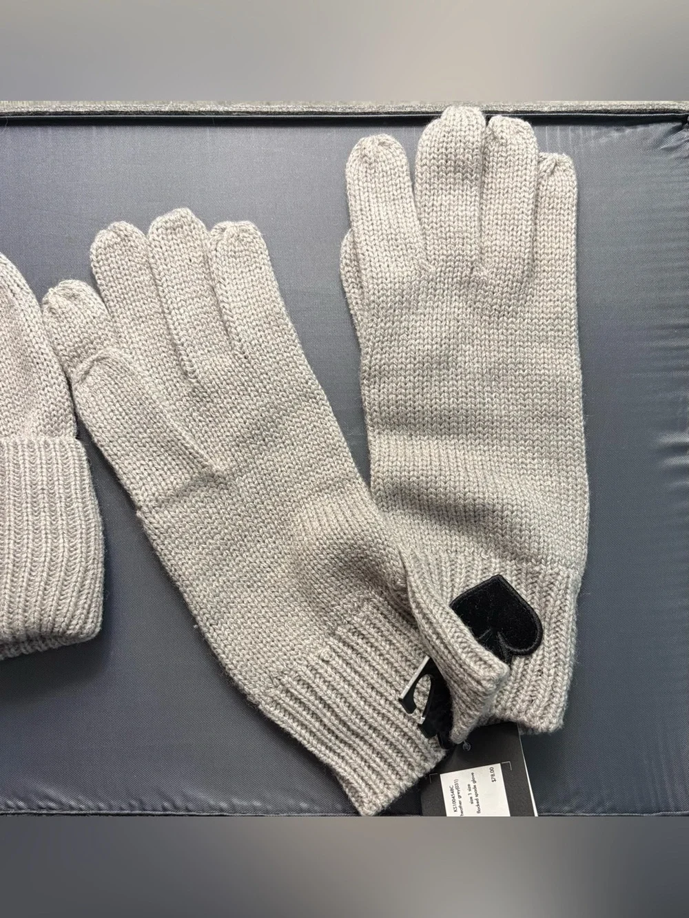 ♠️kate spade♠️ SET OF: Heather Gray Flocked Spade Beanie Hat and Knit Gloves